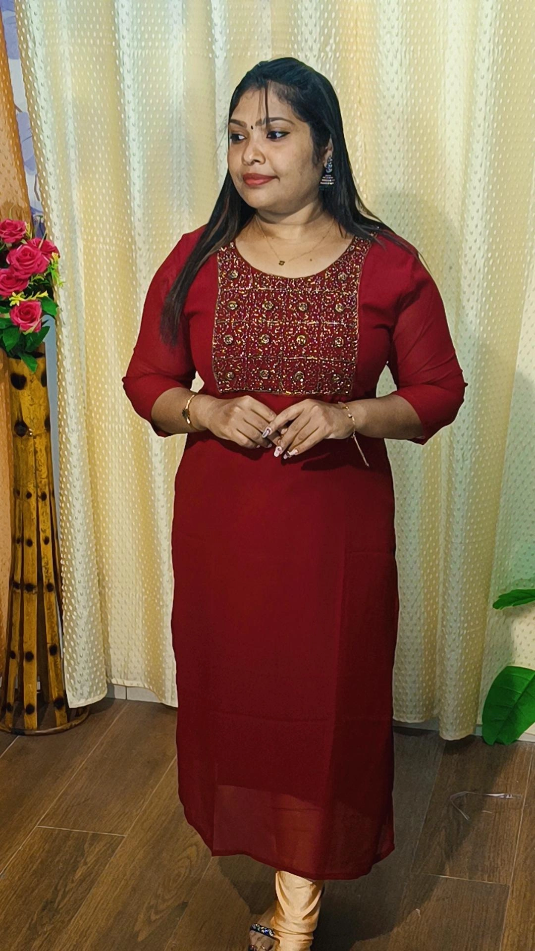 GEORGETTE SLITED HAND WORK